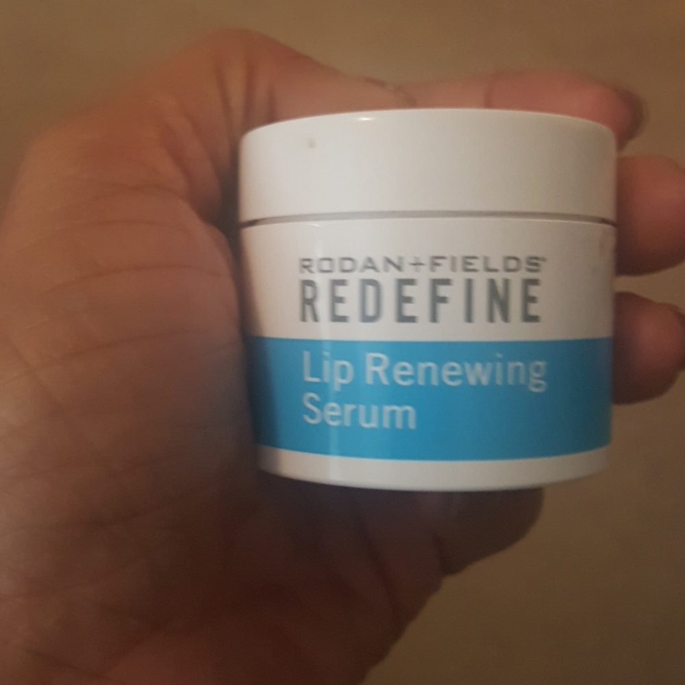 Rodan and Fields Lip Serum